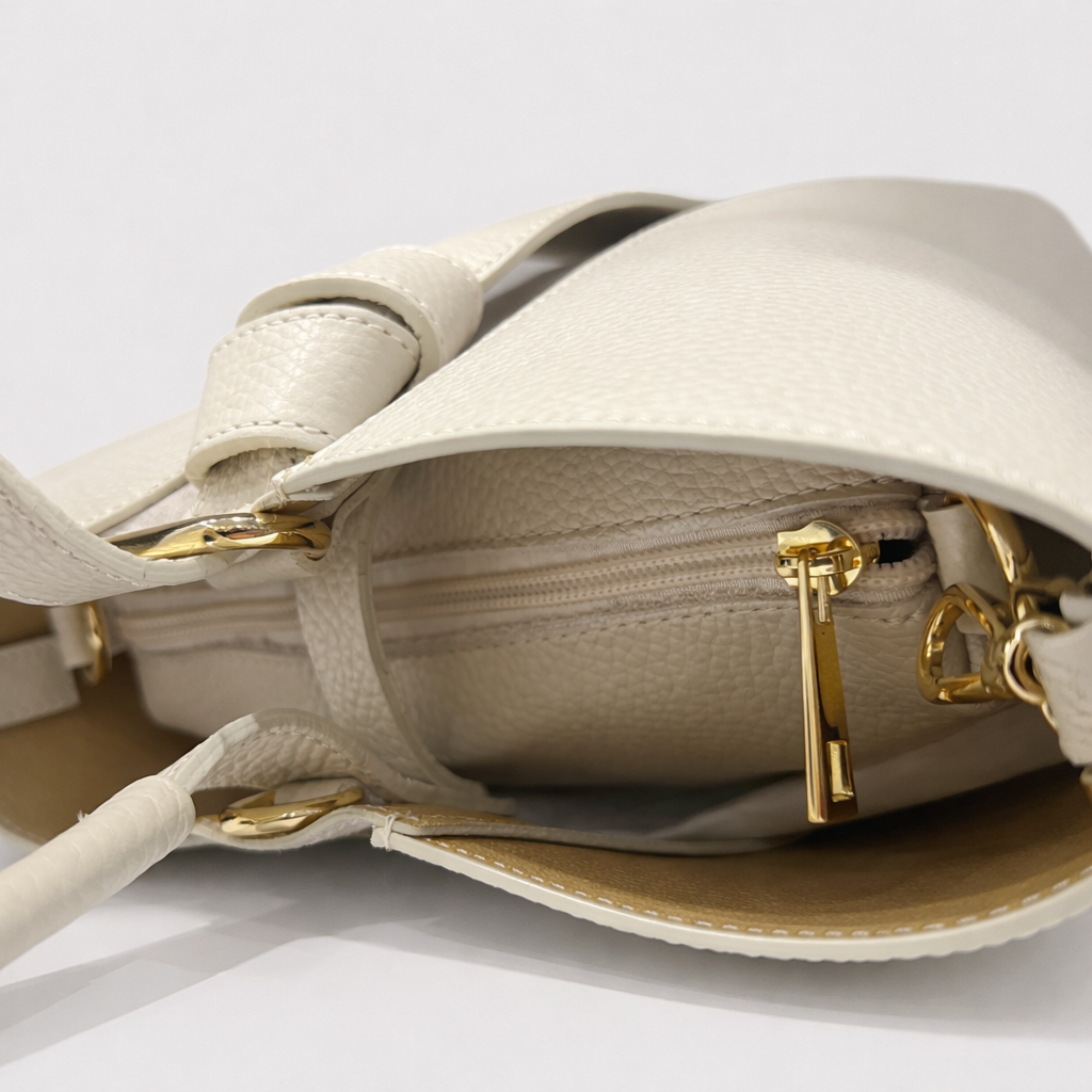 BELLA Bolso de piel blanco roto