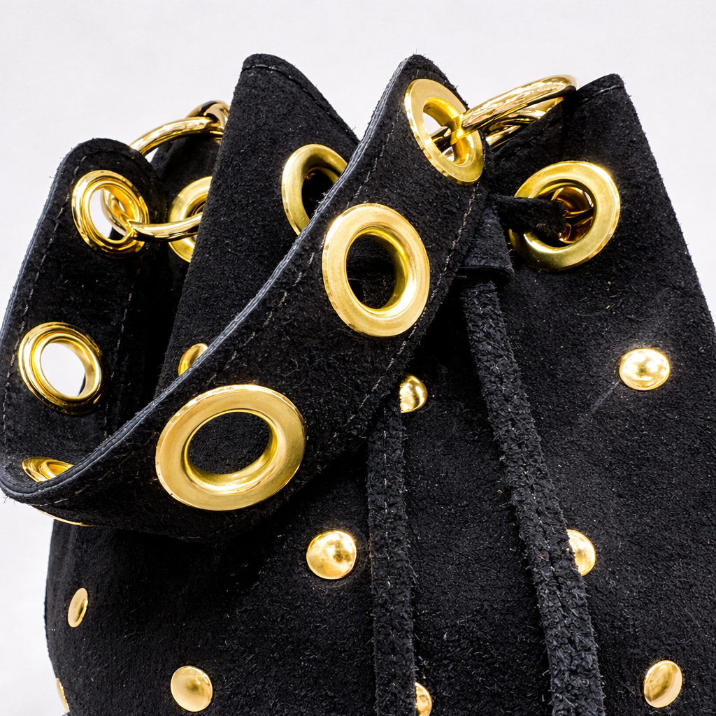 LIETTA Bolso de piel con tachas negro