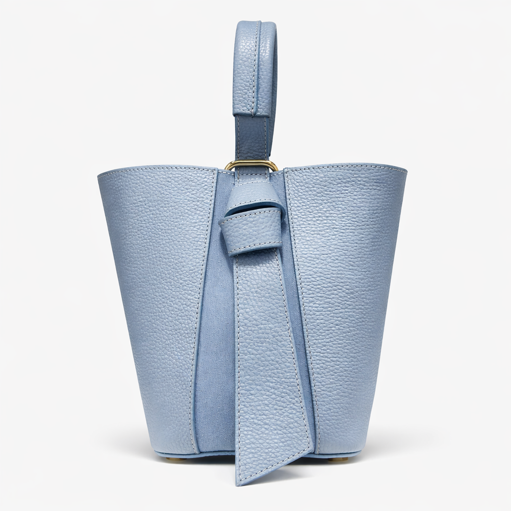 BELLA Bolso de piel azul bebé