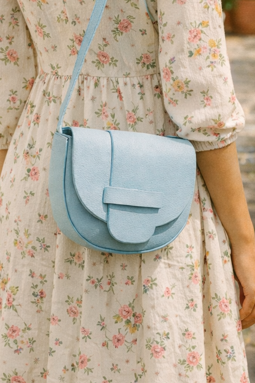 FLORENCIA - Bolso de piel con cremallera azul bebé