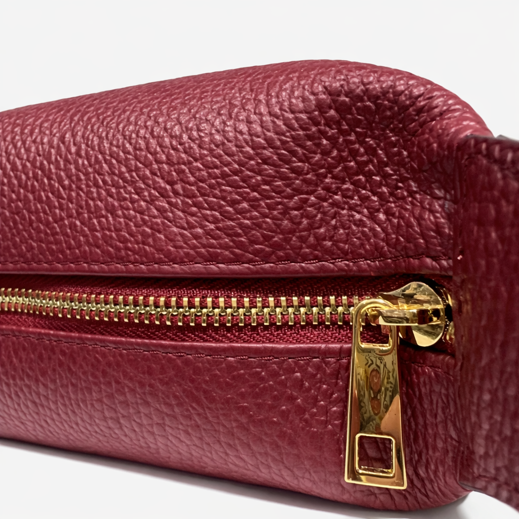 PAROLE Bolso de mano con cadena burdeos